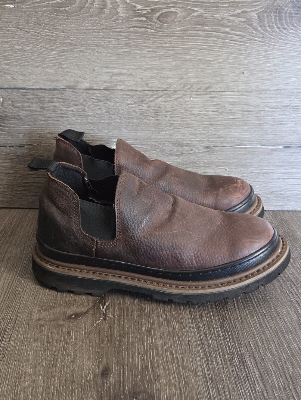 Western Chief Romeo Slip On Leather Shoe - Size 9.5